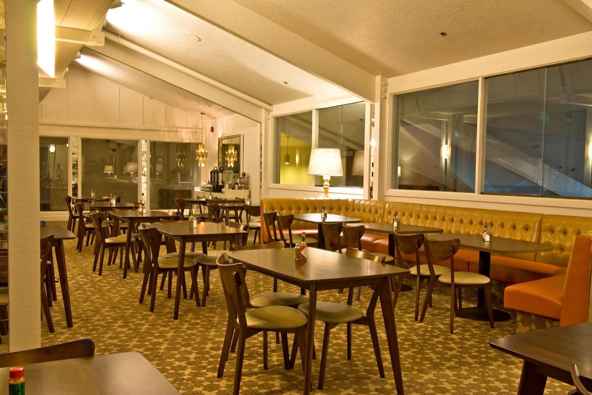 Hills & 3* Ashland