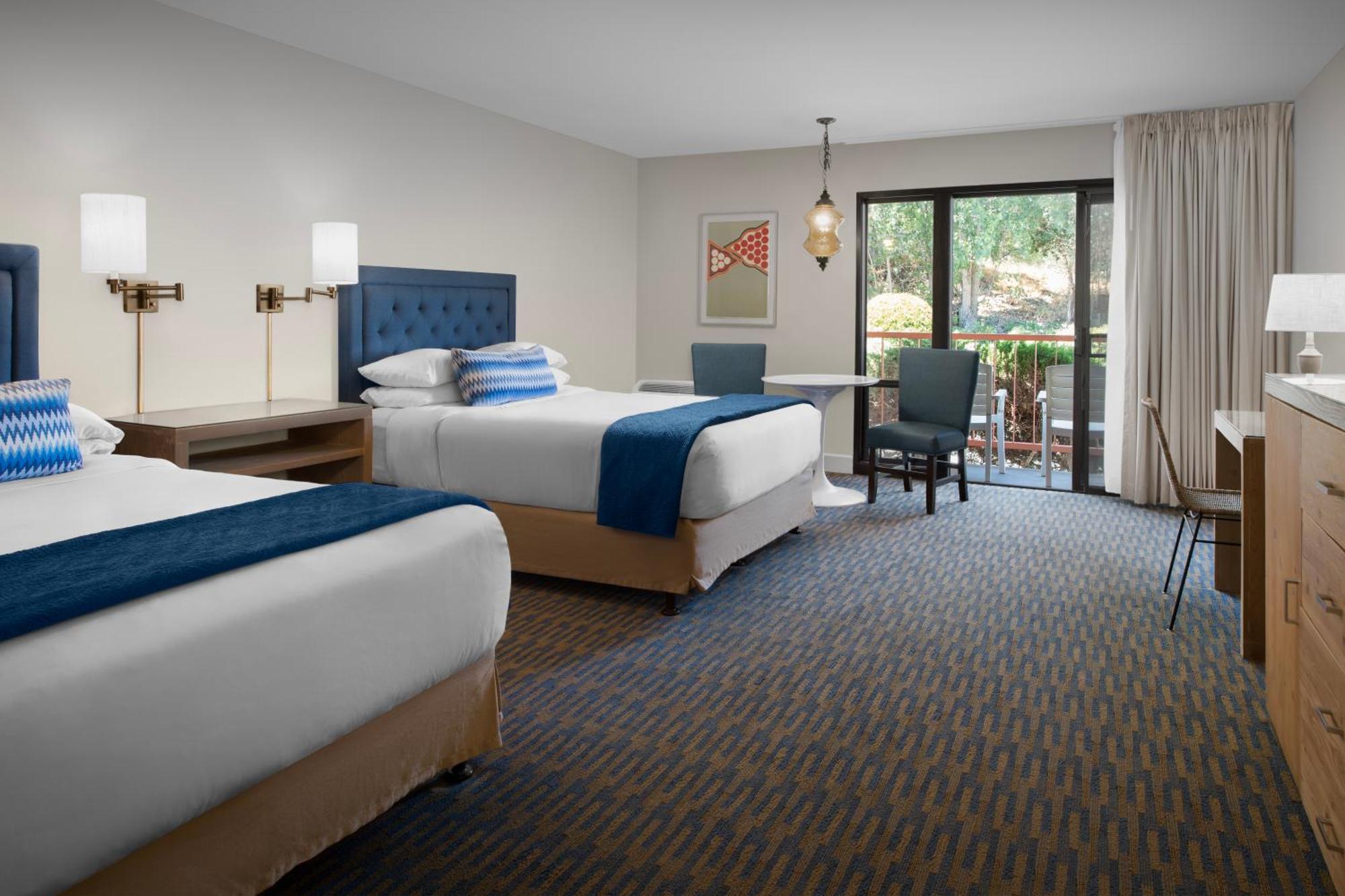 Hills & Hotel 3*